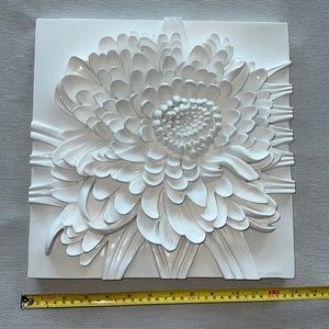 Z Gallerie Chrysanthemum Plaque